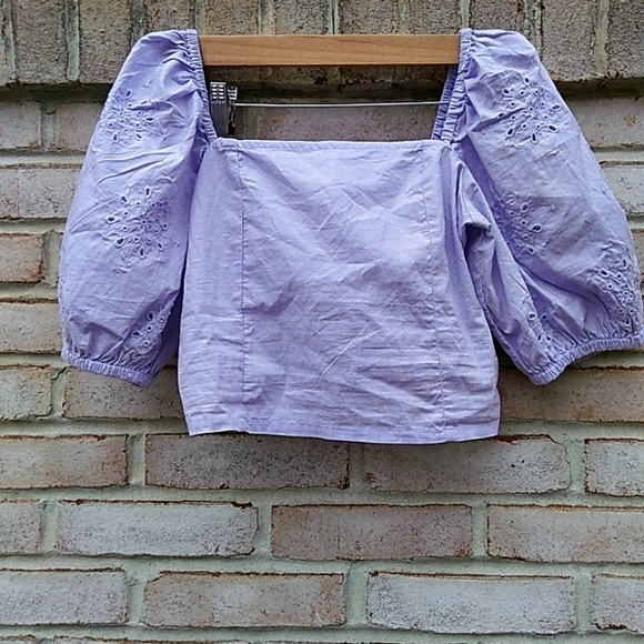 H&M Tops - H&M | Purple crop top with puffed sleeves small